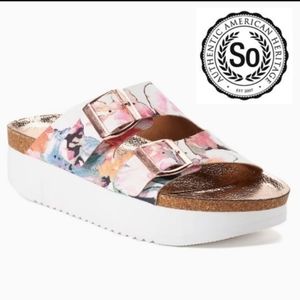 SO Floral 2 bkl Footbed Sandal,Rosegold,*(EUC)Sz9